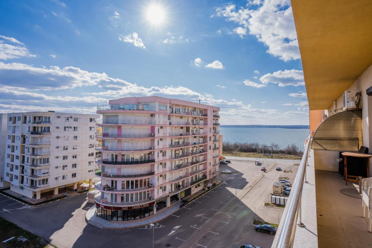 Summerland Sea-View Luxury Apartment Mamaia Bagian luar foto