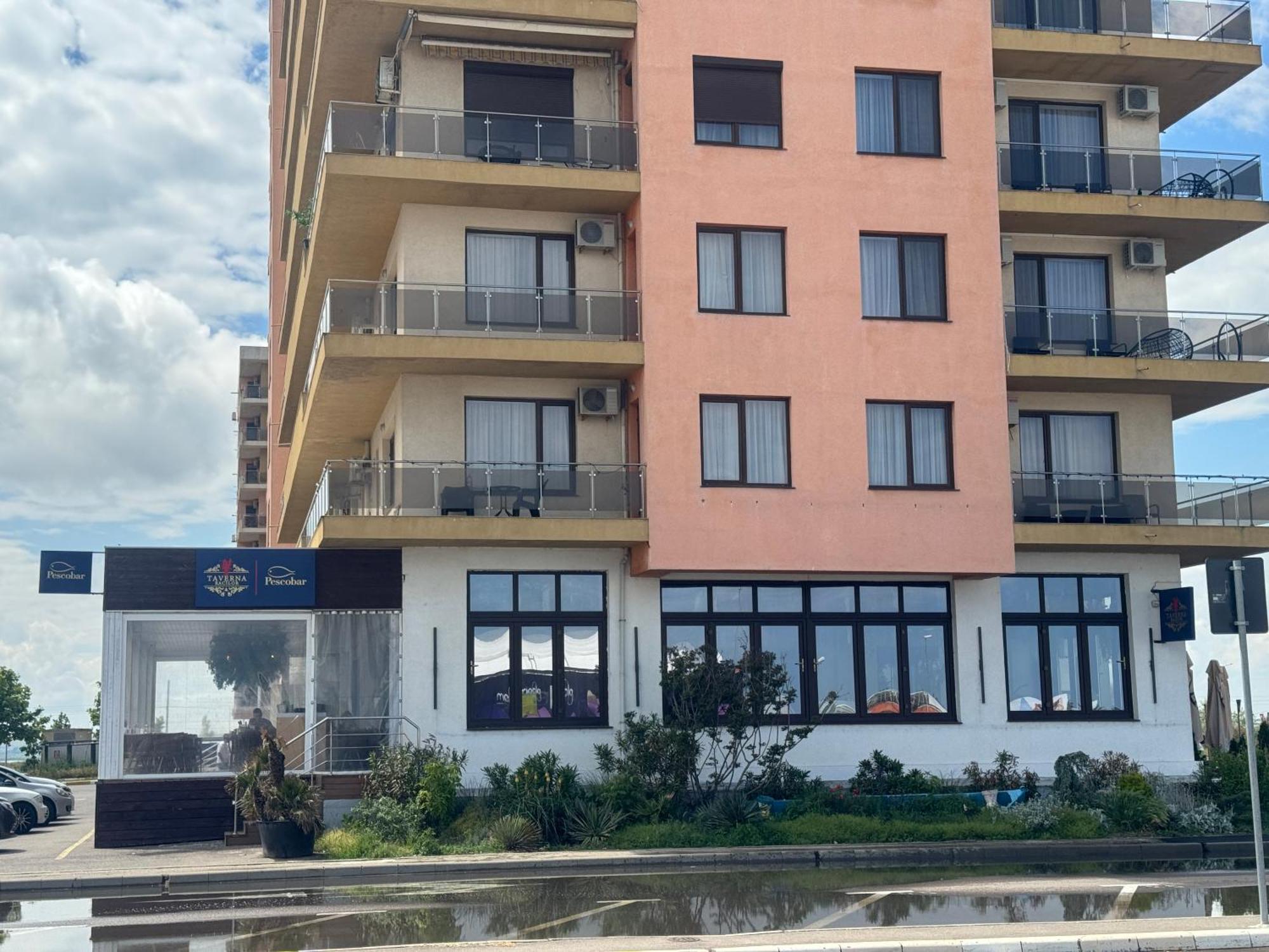 Summerland Sea-View Luxury Apartment Mamaia Bagian luar foto